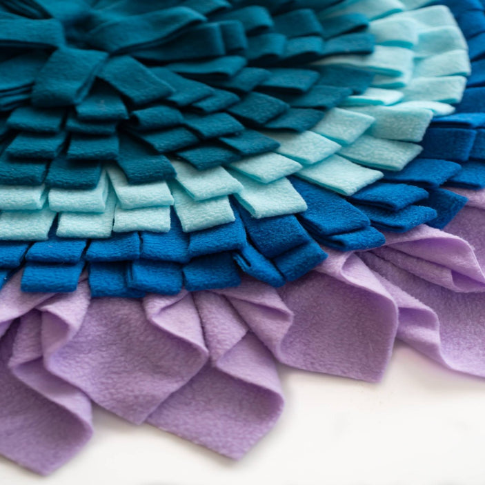 Iris Bloom Snuffle Mat